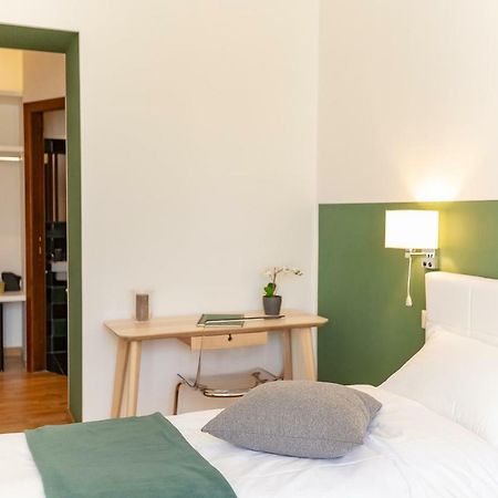 Lombardia40 Luxury Suites 로마 외부 사진