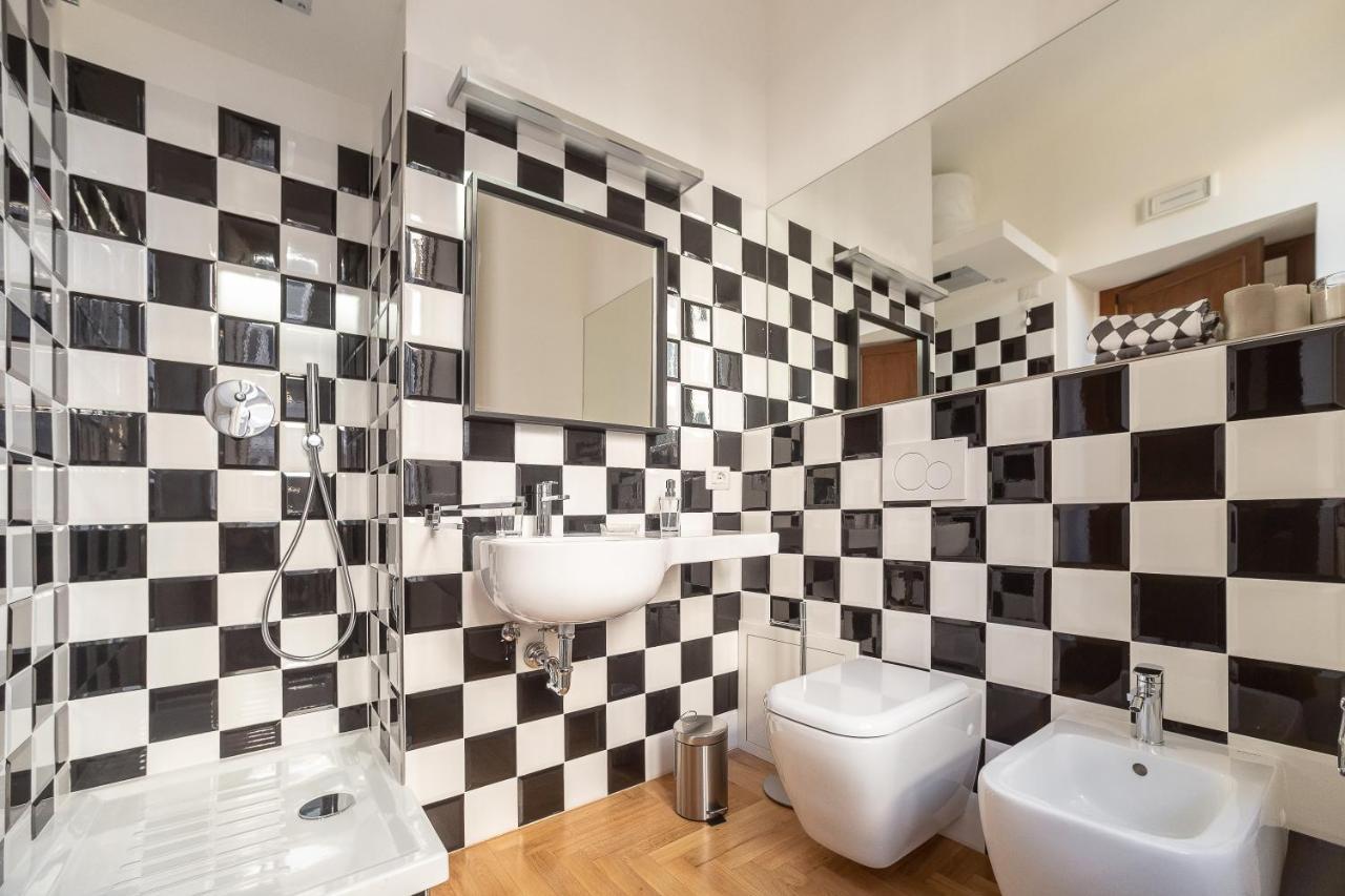 Lombardia40 Luxury Suites 로마 외부 사진