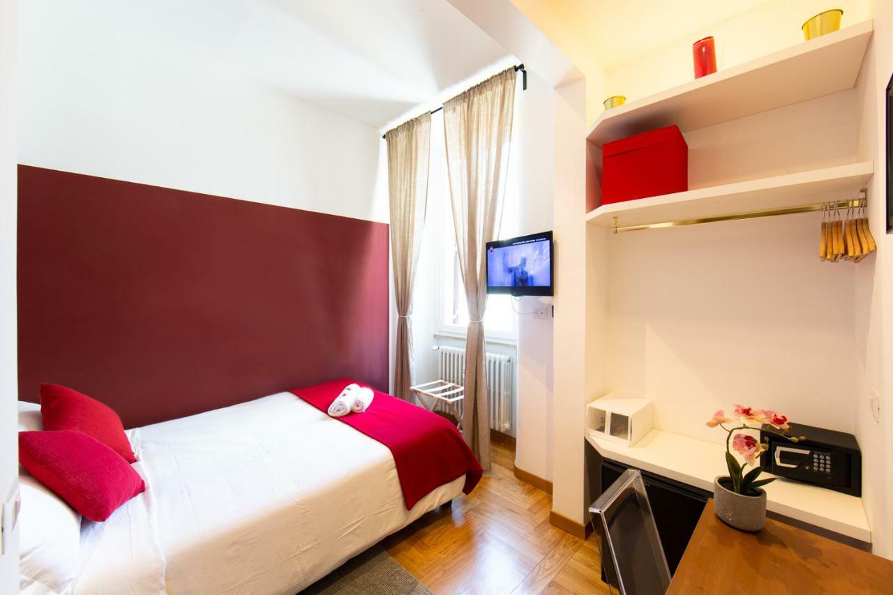 Lombardia40 Luxury Suites 로마 외부 사진