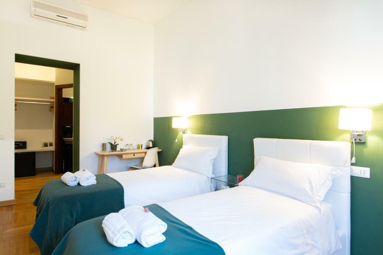 Lombardia40 Luxury Suites 로마 외부 사진