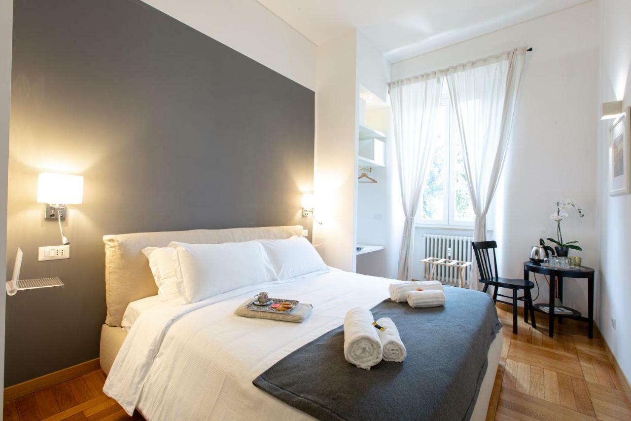 Lombardia40 Luxury Suites 로마 외부 사진